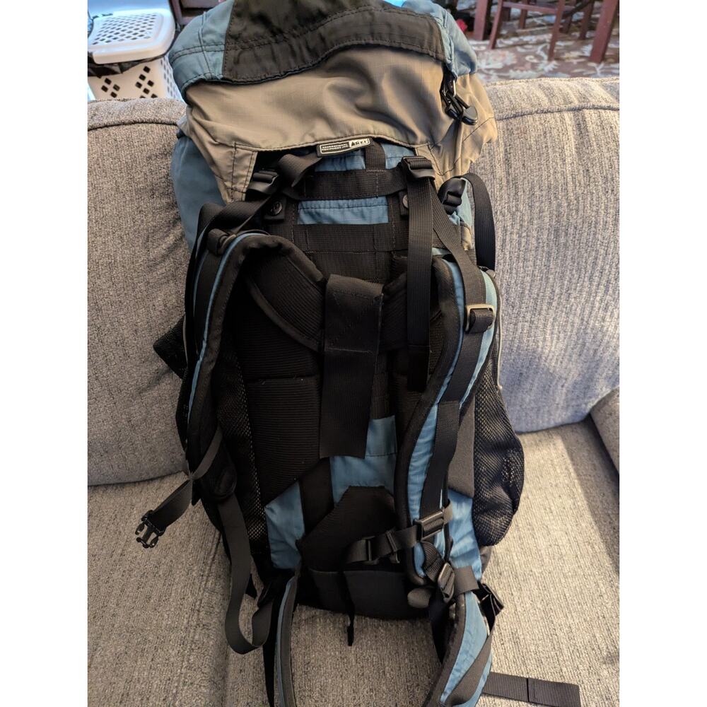 REI Rising Star Backpack, Clean,All Straps Intact - Picture 3 of 8
